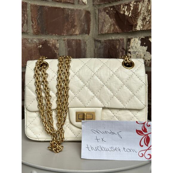 Chanel Reissue 2.55 Flap Bag Quilted Aged Calfskin Mini 80043 - Picture 16 of 16